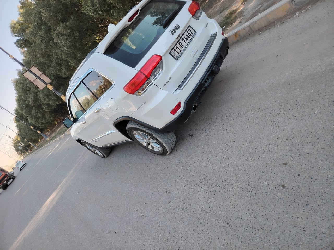 السلام عليكم سياره جيب لاريدو ٢٠١٥ خليجي كفاله عامه ماشيه ١٠٠ كير ومحرك وحداديه وتبريد كفاله بسمي تحويل مباشر سنويه ل ٣٠ عنوان كربلاء سياره فول مواصفات واحد عله واحد رقم الهاتف *********** السعر ٢٦٠ وبيه مجال
