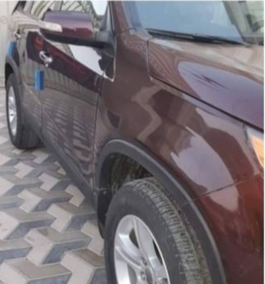 السلام عليكم اخوان
للبيع سورنتو وارد امريكي موديل 2013
رقم بغداد مشروع وطني السعر 130$
كير ومكينهgdi 24000
فتحته عمل من امريكه شغل ابلادي ثلاث طكات
اشاير با لمري فول تحكم استيرن
منضومت تبريد كله جديد ثلج
ثلاث انضمه قياده حداده نص عمر
كامره خلفيه
حساسات خلفيه 7راكب قطعتين تبريد 
حادثه جاملغ وبنيد سطحي وشويه من الساصي 
ثلاث قطع صبغ ليبل واحد بدون تبديل والتنته تعبانه 
صور الحادث بل منشور الرقم ***********العنوان بغداد حسينية الراشديه
