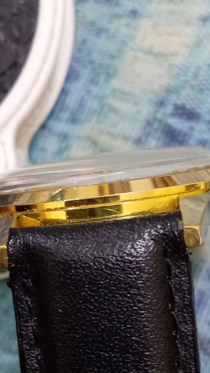 السلام عليكم 
بعد أذن القائمين على الاداره 
ساعه ماركه MARDON 
(ماردون)
نصب تكويك سويسري
طلاء ١٠ مايكروم
قطر ٣٣ 
نظافه الساعه كيس ومينه ممتازه 
السعر ١٢٥ الف 
توصيل جميع محافظات العراق 
وات ساب 
***********
