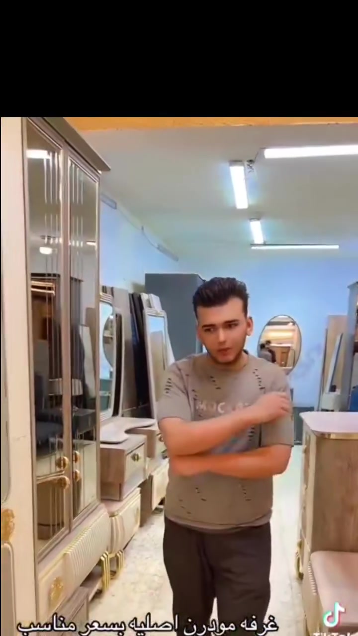 السلام عليكم عندي نفس هاي الغرفة الي بالفيديو والضرر هم ناشرتة بالصور واستعمال أقل السنة  بس من الشيل هيج صار بيها اخذتها ب٢٢ورقة اريدها بمليون ونص


**إذا كنت صاحب هذا الإعلان وتريد حذفه لأي سبب، رجاءا أرسل رسالة إلى الدعم الفني**