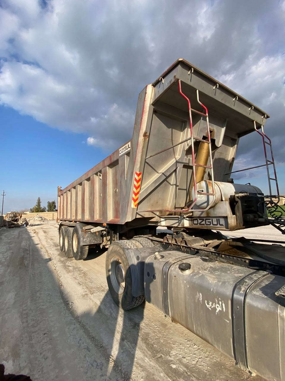 نساف مان تيكة 2007 للبيع
السعر 310 $ 3دفاتر و عشر ورقات وبي مجال بسيط سنوية 2029

*********** الاستفسار
عنوان كركوك /الحويجة
