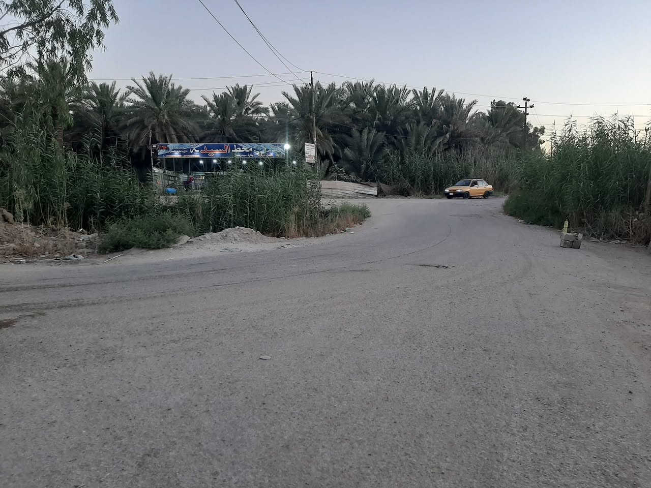 حياكم الله 
قطعة ارض ١٠٠ م
١٠×١٠ 
 كربلاء حي الامامين المحمدية
سند ٢٥ طابو زراعي تتكاتب مع صاحب الارض مباشرة 
خدمات مجاري وكهرباء وماء ..
استفسار اكثر الاتصال بالرقم ***********
