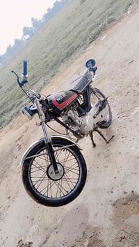 درجة اللبيع ناميه سعره 300وبيها مجال اهذ رقم 07869008243وتساب