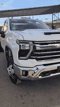 شوفرليت سلفرادو موديل 2024\\\الاتصل على الرقم 07701657027\\\او على الر...