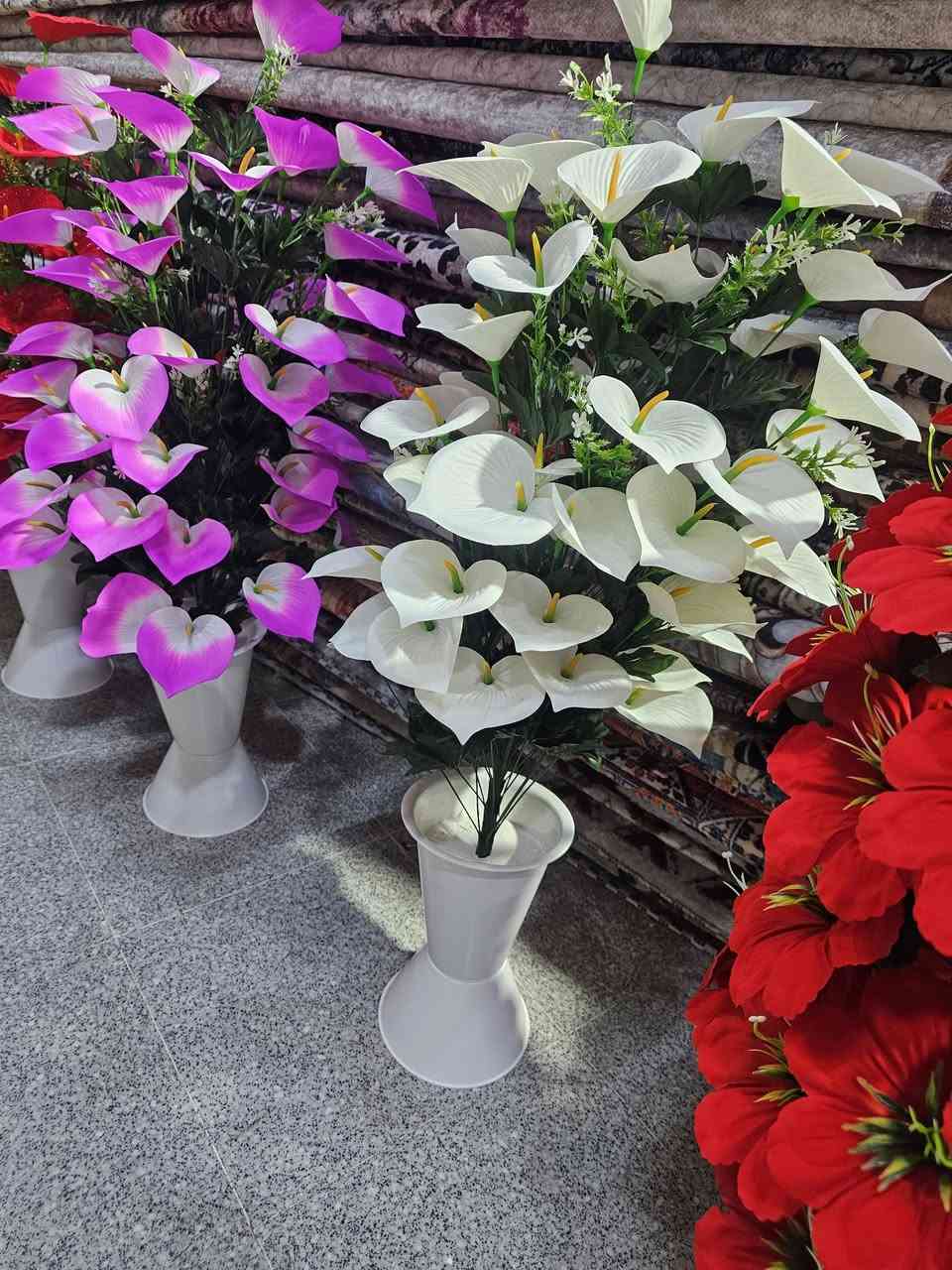 كل ماهو جديد ومميز من اشجار الزينه  وصول شجره حجم وسط ب١٤ ألف  فقط للإستفسار واتساب*********** او ***********او مراسله الصفحة
