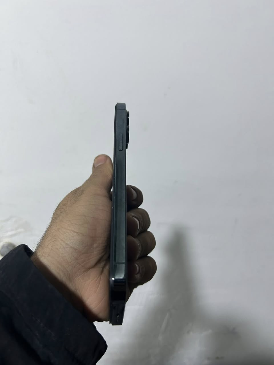 ايفون 12promax موبايل شاشه بطاريه  مبدل نوعيه زين فيس ايدي يشتغل✅ 256 گيگا  ضهر مكسور كاميره واحد شويه مغوش  سعر 230 قفل قفل وتساب ***********♥️ مكان كركوك
