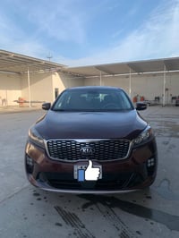 كيا سورنتو موديل 2019 وارد امريكي السونار مرفق مع الصور    سياره جديده...