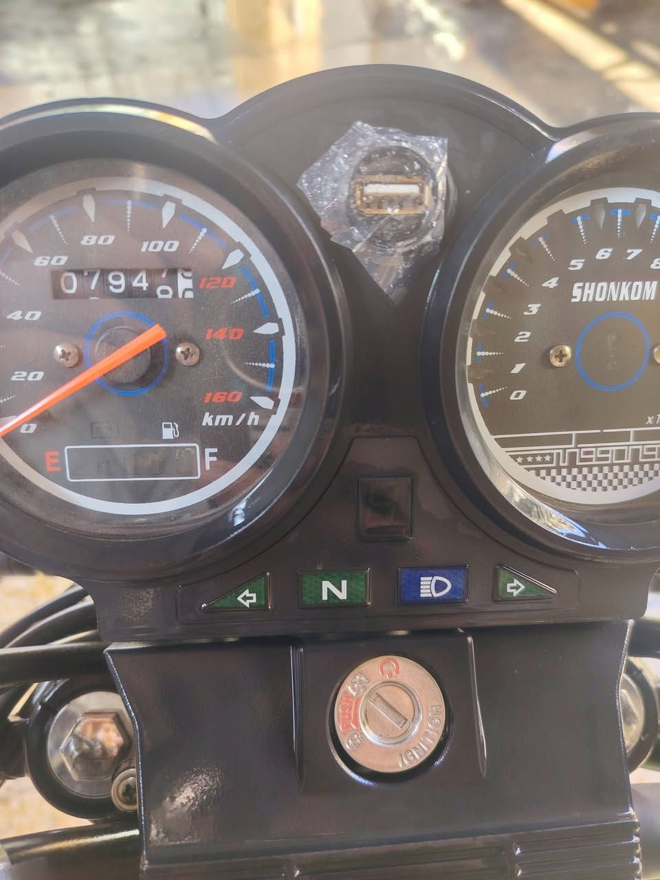 السلام عليكم
للبيع او مراوس حسب القناعه 
متاح دراجه شاينك مؤديل ٢٠٢٥  استخدام شخصي

 ماشيه ٧٩٠٠٠ حقيقي 👍

أوراق اصوليه   كهربائيات كامله. ترايك للبصره

دهن موتل  نضافه فول مكينه سبانه مامدود عليه وين مايعجبك افحص السعر عند الاتصال 

مكاني الطارميه الاتصال ***********
