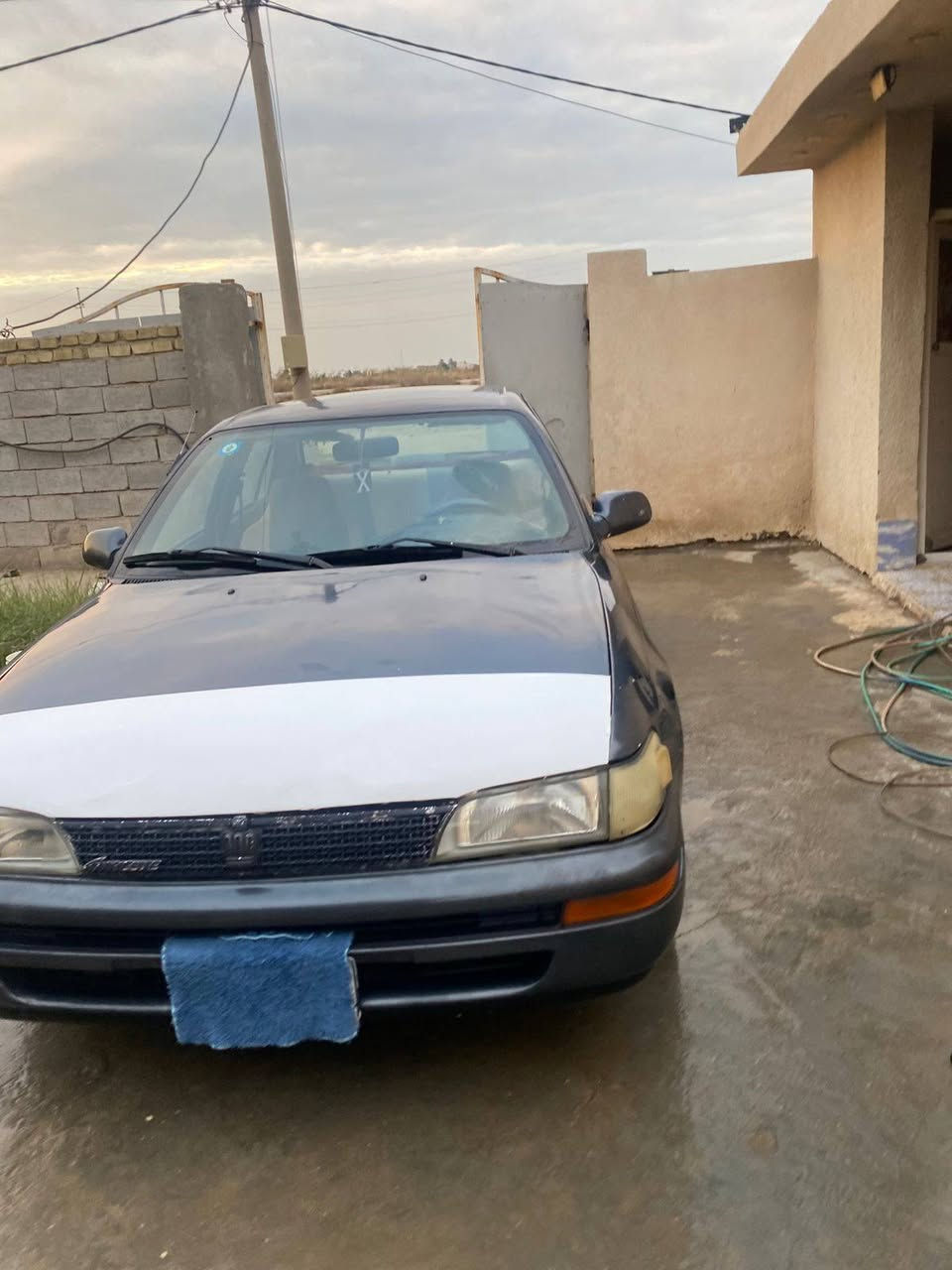 السلام عليكم كورلا موديل ٩٤ رقم نجف سياره مصبوغه جماليه عنوان واسط العزيزية الاستفسار ***********
