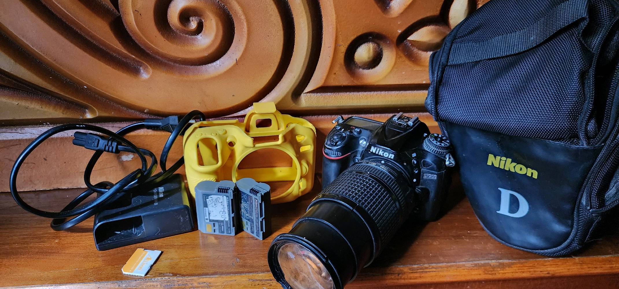 ميسان يوجد توصيل
كامرة نيكون 7200 مستعملة مستعجل ع بيع 