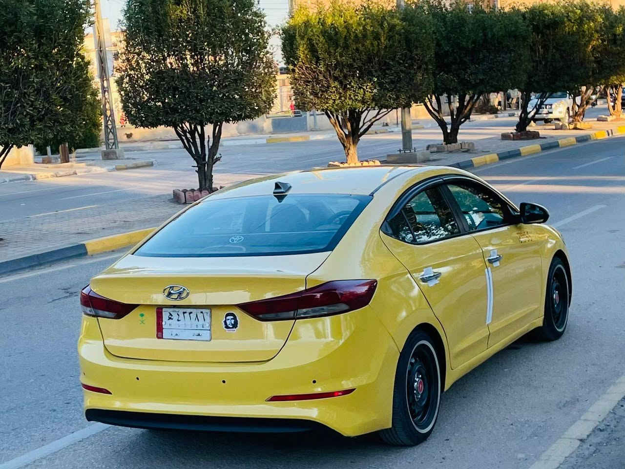 سلام عليكم هونداي النترا موديل 2017 وأرد أمريكي رقم بغداد حادث الدور الخلفي فقط والباقي كفاله عامه من كلشي ليبل واحد السياره  بدون  دواخل نص فول موصفات تحكم ستيرن شاشه تبريد ثلج حدادية تخم تاير كير ومكينة 2000 مكفولات منضومه غاز جديدهم ام الظمان مصفره هيه وغرامات سيارة احله من صور السعر  (  117  )الأستفسار علا رقم  *********** مكان سيارة كربلاء مكلف ب نشر
