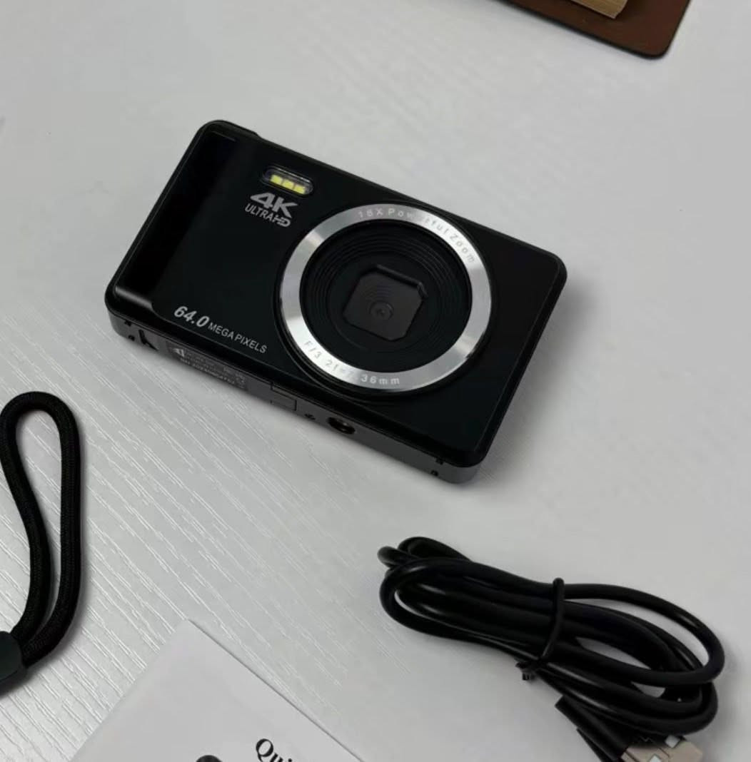 السلام عليكم ورحمة الله كامراه ديجتال 4k
وياها بطاريه ورام والكتلوك 
بيها فلاش تصويرها حلو 
جوده متوسطه 
السعر ٥٥ الف


**إذا كنت صاحب هذا الإعلان وتريد حذفه لأي سبب، رجاءا أرسل رسالة إلى الدعم الفني**