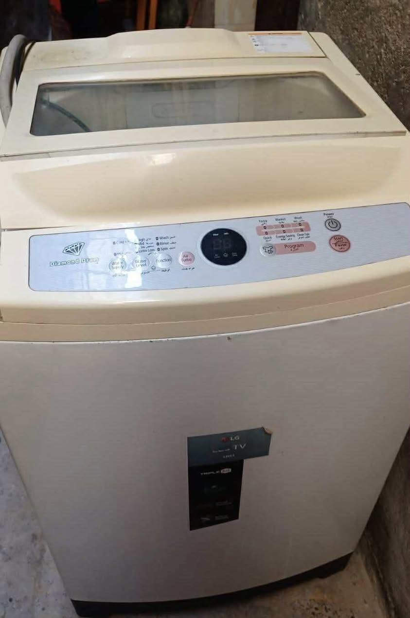 اثاث بيت للبيع  طباخ فريش مصري خمس عيون سعره 200 وكاونتر مترين سنكي 200 تخم 18 نفر سعره 225 وميز طعام 60 غساله سامون ك سعره 200 بيه مجال الاسعار عنوان كربلاء حي فارس وسخان 30 الشراي يتصل 

‭0776 290 4332‬
