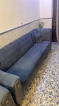 ٨مقاعد • صوفا • كرادة داخل