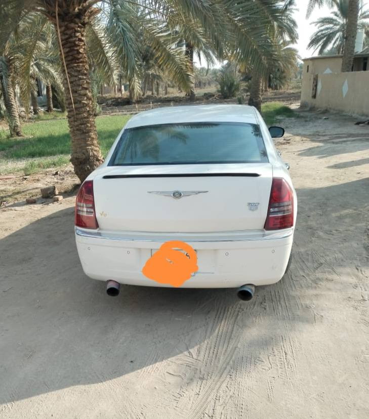 اوبما 2010رقم ابيض بطانيه متوم شمالي سياره تدفيه تبريد دزاين اس ار تي سعرها 40وبيها مجال تصل وتدلل ***********
