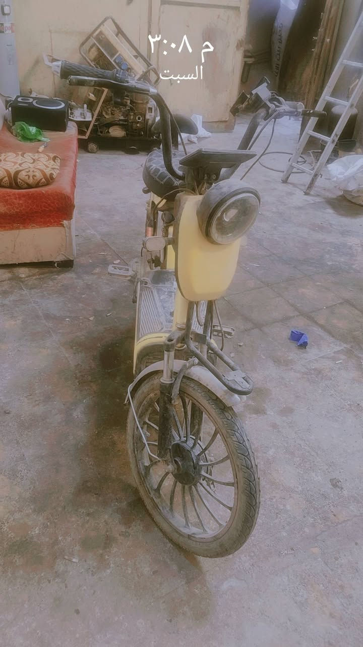 السلام عليكم عيني هاذه للبيع نقصه بس حساس الويل ليريد بخدمته هاذه رقمي *********** ولخاص مفتوح
