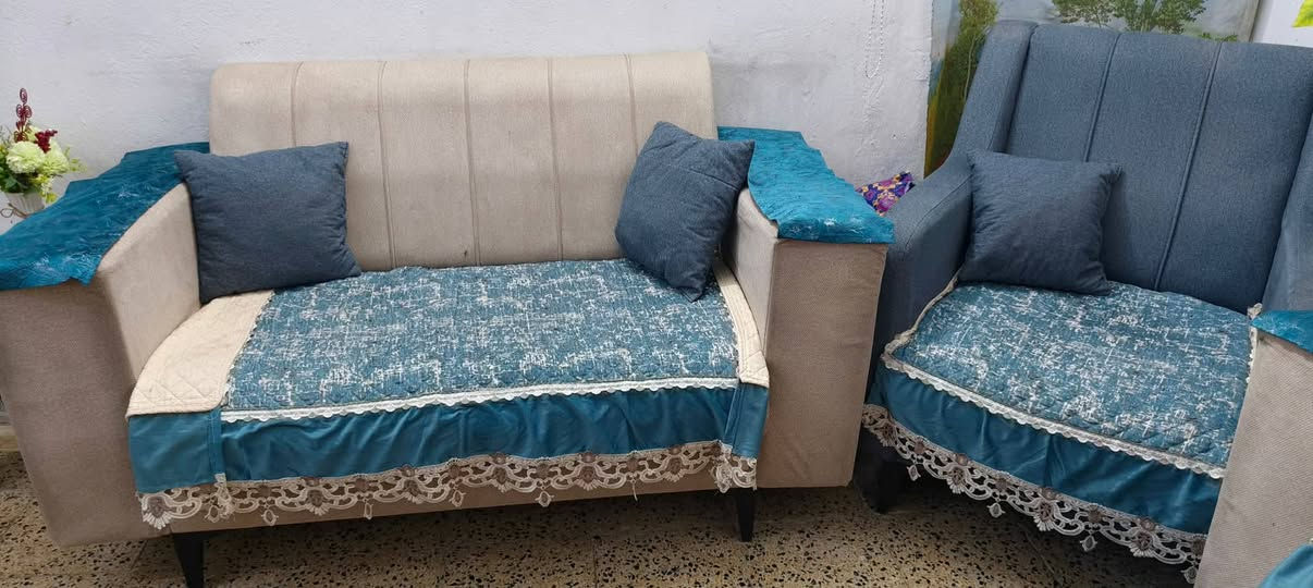 تخم ١٠ مقاعد ب٢٢٥ وبي مجال العنوان الشهداء الشراي يتفضل خاص انطي رقم راعيه.


**إذا كنت صاحب هذا الإعلان وتريد حذفه لأي سبب، رجاءا أرسل رسالة إلى الدعم الفني**