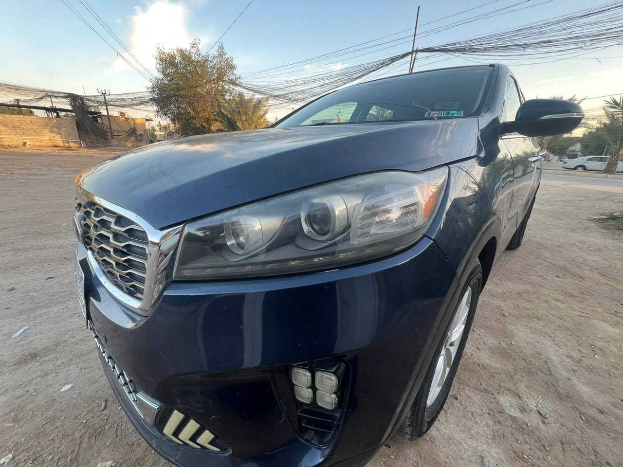 سلام عليكم للبيع 
سورينتو موديل 19
سبعه راكب ماشيه 69
بيه جاملغ وبنيد فقط 
 صبغ بدون اي دواخل
محرك اربعه مكان السياره كربلاء 
بيع مستعجل سعره 150قفل قفل 
*********** واتساب او تصال
