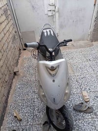 سكنس • معوج • بلادي