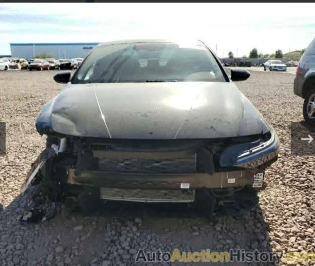 النترا 24 دخول جديد
راردات امامي خلفي جانبي

شاشه 

كامره 

حساسات

سائق الي 

قياده ذاتيه 

مازدات لد وزنون 

محرك 2000 دوش 

رقم بغداد باسمي تسجيل جديد 

بيها طخه بلجاملغ فقط غيرها كفاله دواخل شرط  لغد شاصي بدنه كفاله 

شرط الدعاميه اصليه مال امريكا

ماشيه 16

السعر 170 او بيها مجال 

***********
