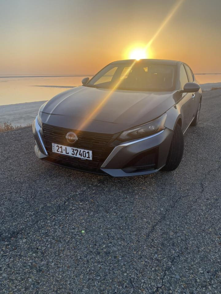 نيسان التيما 2023 SV
رقم سليمانية باسمي 
سونر مرفق موضح الحادث 
ماشية 23الف ميل 
مواصفات : رادار امامي وخلفي توقف طوارئ
رادار خروج تنبيه خروج عن المسار 
رادار نقطة عمياء 
تدفئة كشنات 
شاشة كار بلي
السعر : 162 ورقة 
رقم: ***********
