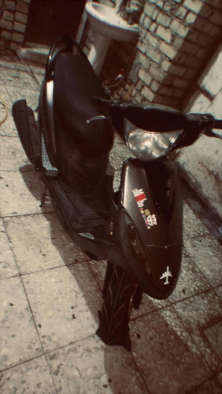 سلاح عليكم دراجة ماكس عدلة دراجة نضيفة مكينة مامفتوحة شاير هورن ضفيرة بلادي الدراجة اي نقص ما بيهة المكان بغداد البلديات الرقم ***********
