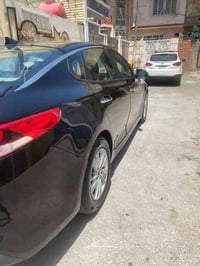 اوبتما للبيع وارد امريكي ماشيه m84 حادثه مثل ما واضح بالصور بدون تبديل...