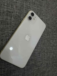 ايفون 11 • ١٢٨ • بطارية ٥٥٪