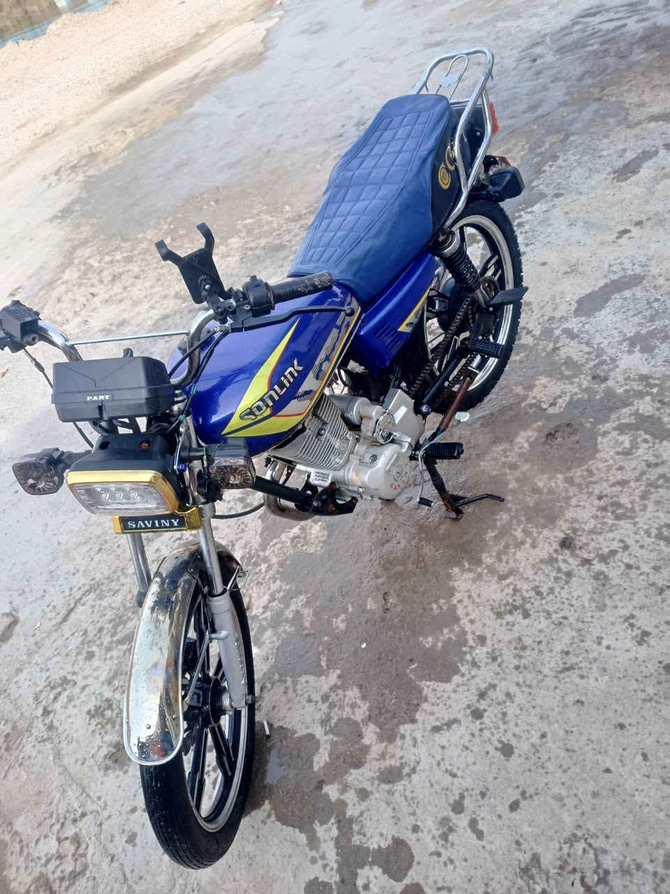 ياالله. السلام عليكم 
موطور يراني سيفان
موديل 2021
كهربائيات كلهن شغاله
كير+محرك كفاله
نعومه فول خير من الله 
سعر 560 وبي مجال الطيبين
رقم صاحب موطور /*********** ابو هارون
