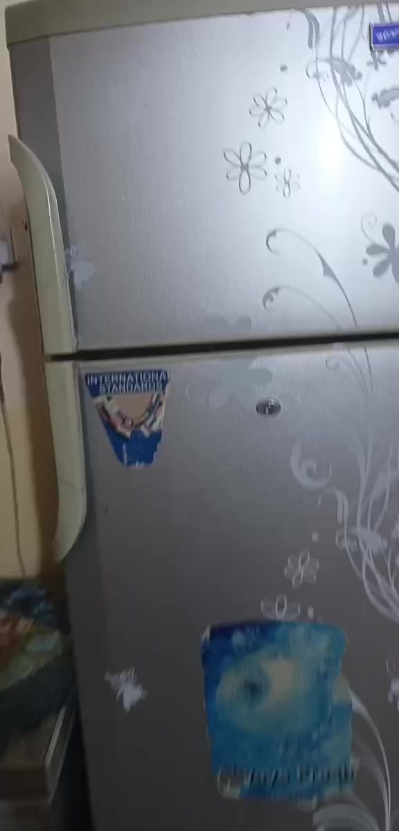 السلام عليكم رمضان كريم
الثلاجه نهايته ١٧٥
الماصات ب٤٠
العنوان ناحية أبي غرق


**إذا كنت صاحب هذا الإعلان وتريد حذفه لأي سبب، رجاءا أرسل رسالة إلى الدعم الفني**