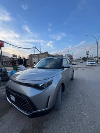 سول • ٢٠٢٤ • صبغ أمامي