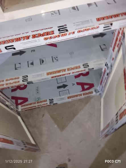 ثلاثه متر سعر 450علرقم ***********
