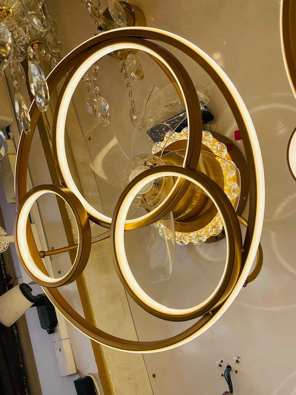 مرحبا زبائننا الكرام 

توفرت براكيت مروحه 
مواصفات المروحة
✅متوفرة باللون ( الابيض - الاسود )
✅تحتوي على اضاءة(LED)
✅التحم بالريمونت ( كونترول )
✅ضمان 3 سنوات 

للاستفسال 
☎️الاتصال على الرقم /***********
يوجدخدمة توصيل لكافة محافضات العراق🚛
