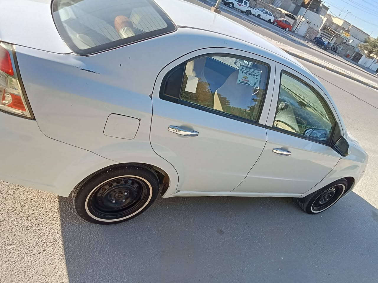 افيو خليجي رقم دولي بيه هاي الضربه فقط مكفوله من شواصي وتكم وقماره ٢٠١١ بيه قاصر واحد عمره ١٦ سنه باقيله سنتين الك يمي مداور بعد السنتين مكينه مفتوح جديده صار عشرة أيام من صعدته تخم تاير جديد حداديه جديده جام كهربائي تبريد ثلج على الشرط موجوده بالنجف سعره ٤٩ ورقه هذه رقمي ***********
