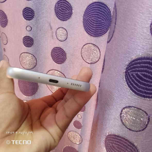 السلام وعليكم سامسونك A54 جهاز نظيف كلش شخط مابي ذاكره 128 الجهاز شريحتين جهاز مكفول من كلشي السعر 250 ويرهم مراوس الاستفسار خاص او واتساب ***********
