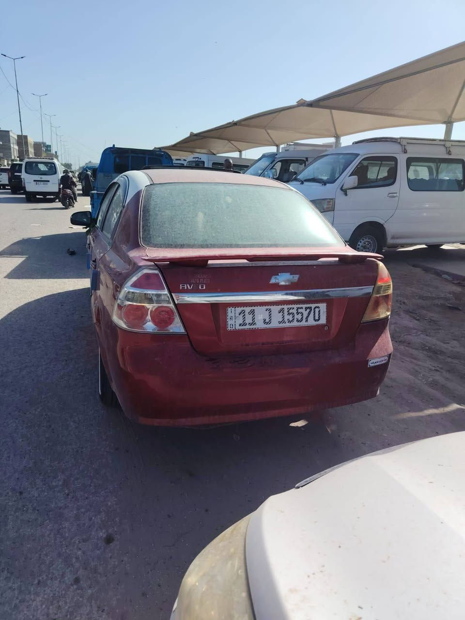 سلام عليكم سياره البيع سياره موديل 2007 كلش حلوه نصبتها كير مكينه مكفول مسكر فتحه سقف تحكمات ستيرن جهتين تحكم مري كرهاباء سنويه 2031 رقم نكليزي هزه جديده سياره اليبل واحد بيه فقط جلاتيت بابين وبيه بارد سعره 60 وبيها مجال ***********
