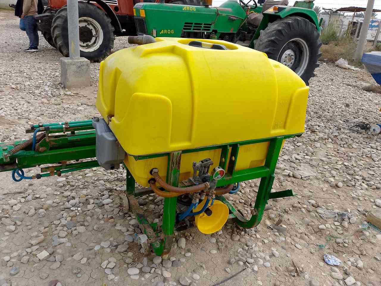 للبيع مرشة بادلي الكوبرة  في العزيزية واسط ***********//***********
