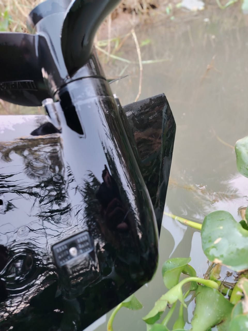 زورق فايبر اكلااص للبيع الطول خمسه ونص
زورق جديد مستعمل اقل السبوع
معه مكينه هايدي جديد بعدهه بدهن الشركه
 مكان كوت 👍 وهاذه رقمي بي واتساب ***********
