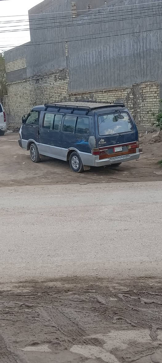 اسلام عليكم للبيع كيه بسته مويل ٩٤ رقم قادسيه سنويه ٢٧ مكينه وكير واكسن كفاله حداديه تخم تاير جهاز اتعدلك بس بل راعي السعر ٢٦ وبيها مجال كلش قليل مكاني حله رقم الهاتف ***********
