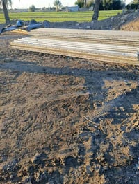 يوجد سندويج للبيع الطول 5امتار وربع  100متر للاستفسار الاتصال 07723661...