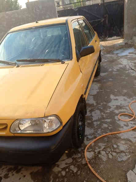 السلام عليكم سايبه 2011سياره حلوه وجاهزه كير مكينه حلوات شواصي نضاف كشر شوفت عينك دوشمه عامه تخم تاير ويل  تخم سماعات ماصدات +شباك+بكلايتات كله جديد  سياره متعوب عليه كربائيات كله شغاله رقم بغداد نكليزي سنويه ل27السعر24وبيه مجال بصيط بيها فقط مشط ستيرن تعبان ***********مكاني بغداد دوره
