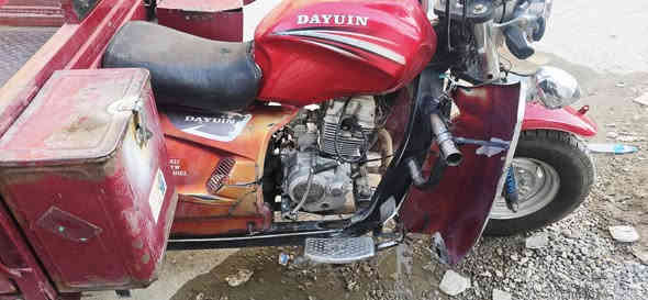 السلام عليكم ستوته للبيع  دايوان محرك كير مكفوله ستوته جاهزه من كلشي السعر مليون وميه 1.100 للستفسار اكثر ***********
