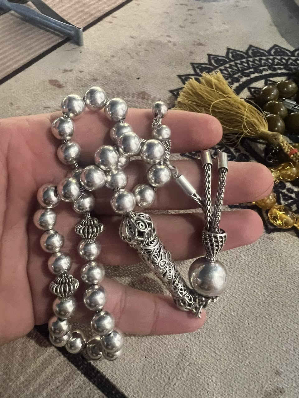 مسباح انتيك قطعه مختلفه وزن70 غرام فضه 925 سعر الاغرام5000 الف مو كسر ابيع مصيوغ


**إذا كنت صاحب هذا الإعلان وتريد حذفه لأي سبب، رجاءا أرسل رسالة إلى الدعم الفني**