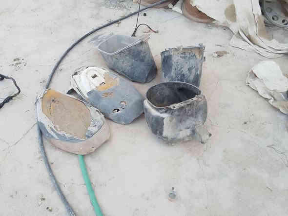 غراض 60 بس 
جوه السوك 
***********
