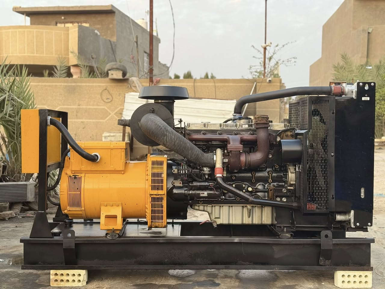 السلام عليكم مولد بيركز نكلزي  اصلي 160kكيفي مديل حديث حجم 105  )6سلندر جديده لوك مشتغلا ساعات مكاني بغداد رقمي***********
