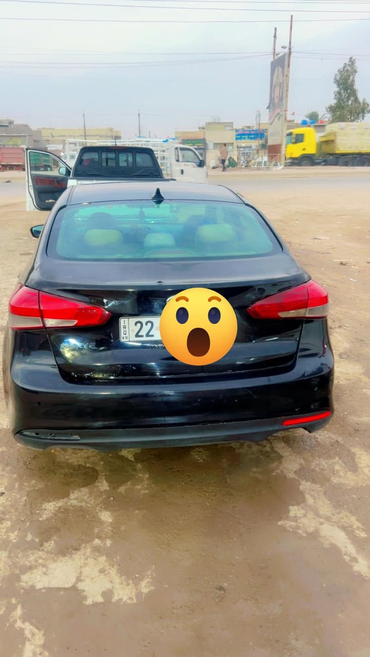 فورتي 2017حادث جنطة قبق ما مبدل معمر محرك 2000دوش كير AT   السعر مال بيع مستعجل عليها 114 ***********
