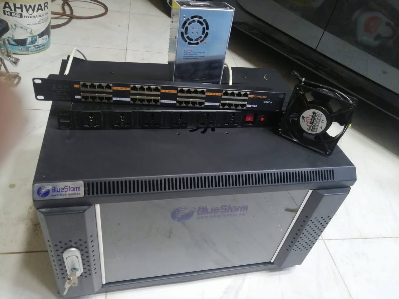 بور بيم  5AC زوج مع المحوله
دشششش  30

دش 34 UBNT زوج

سكتر لايت AC منفذ كيكا قطعه جديد جدا

سسكو 24 بورت كل البورتات كيكا 2منفذ sfp كيكا

3011 قطعه نضيف جدا

بور سبلاي بالكارتون قطعه مع محوله بور سبلاي 10امبير

بورسبلاي مستخدم نضيف 
CRS 125.     سويج

                                                   2004 كل ايثراته SFP
25 G
12G
10G

1036  10G

1036 4d SFP
    
                                                                           1009.   10G

                                                                        

سسكو 16 بورت. A.c

هب تيبلنك 24 بورت A.C

هبات  5 بورت ميكا كل البورتات

سكتر تيتانيوم 2.4

                                           

                                             

                                                             روكت M2 XW

   
 M5 M2                    

 

                                                          

                                                         

                                               
                                                           

مايكروتك 

فاربر 1000

بلوستروم.    950

912 6g قطع جدا جديده
زوجين 

بور بيم  عدد قطع نضيفه جدا

 

سويج 1036 بلاص جديد بالكارتون

2011 شاشه

سويج سسكو 2965

سسكو 24 بور 2 G

سكتر  زاويه 120  عدد  قطعه مع اسميات 

سكتر مع 912 عدد  

5g 912

دش 30 زوج

دشات ميموسا زوج

انتي نويز 26

انتي نويز 23

 راك   6 مع  ڤان سيار مع باج بنل

راك 9u بالكارتون

راك 4u بالكارتون
 

متوفر توصيل لكل محافظات العراق
***********

ضمان فحص وتشغيل

ملاحظه ملاحظه:::

متوفر اتصال او وتساب فقط فقط
