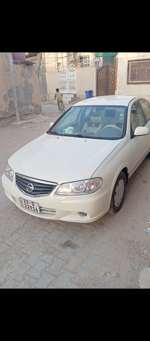 السلام عليكم
سيارة نيسان صني ياباني 
موديل ٢٠١٠
كير اوتوماتيك 
مكينة ابيض ياباني اصل 
كفالة عامة 
تبريد تدفئه 
مكينة وگير كفالة 
رقم اربيل 
وكالة وتحويل شرط ثاني يوم 
سعرها (١١٣) 
***********. للتواصل
