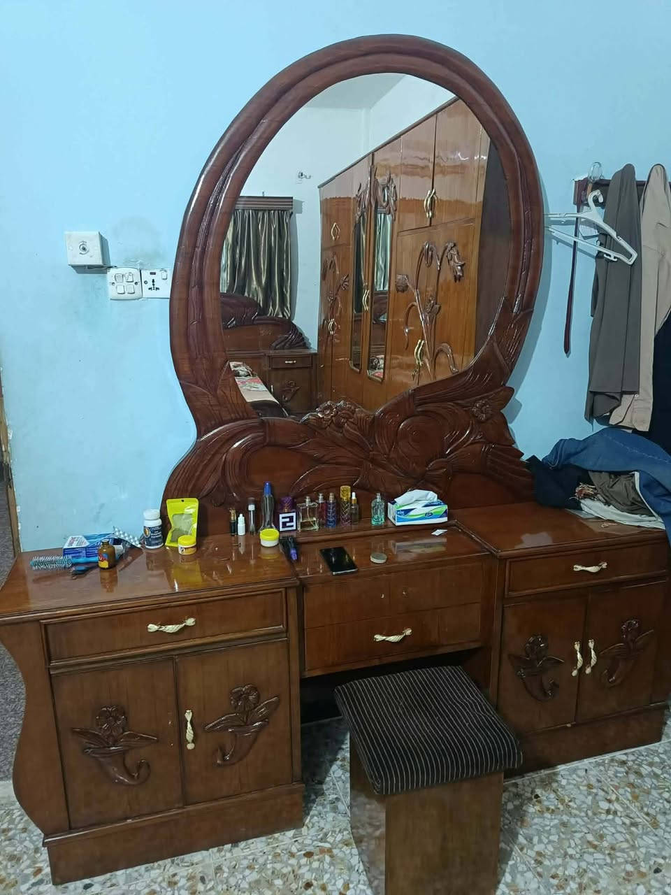 غرفه صاج تسكام الشغل الثكيل للبيع حله اكرمين ***********او***********
