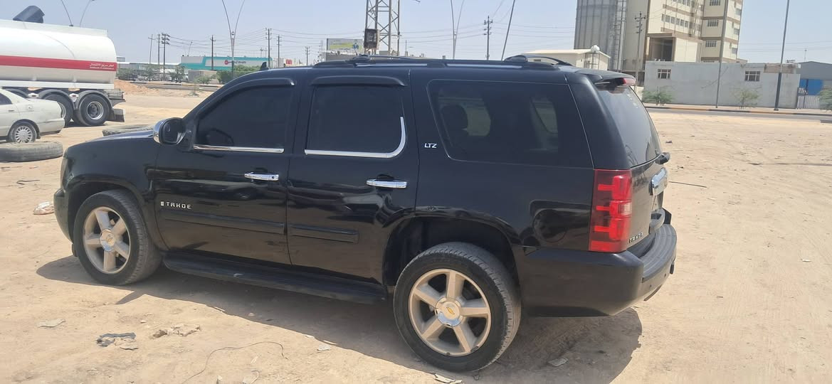 تاهو التي زت تو ويل٢٠٠٨ ادوات كفاله من كلشي ماعدها قطعتين صبق حداده تبريد مكينه كير كله جديد المكان البصره السعر ٩٠ وبيها مجال ***********
